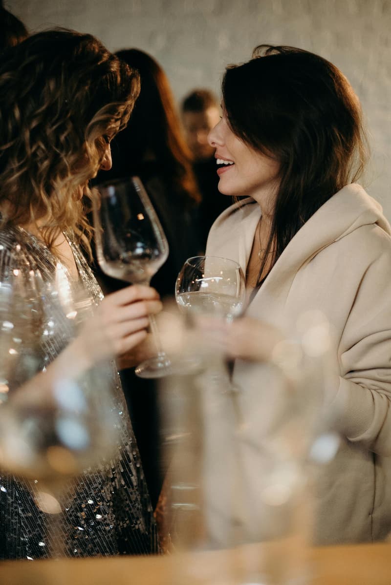 colleagues chatting at a networking event
